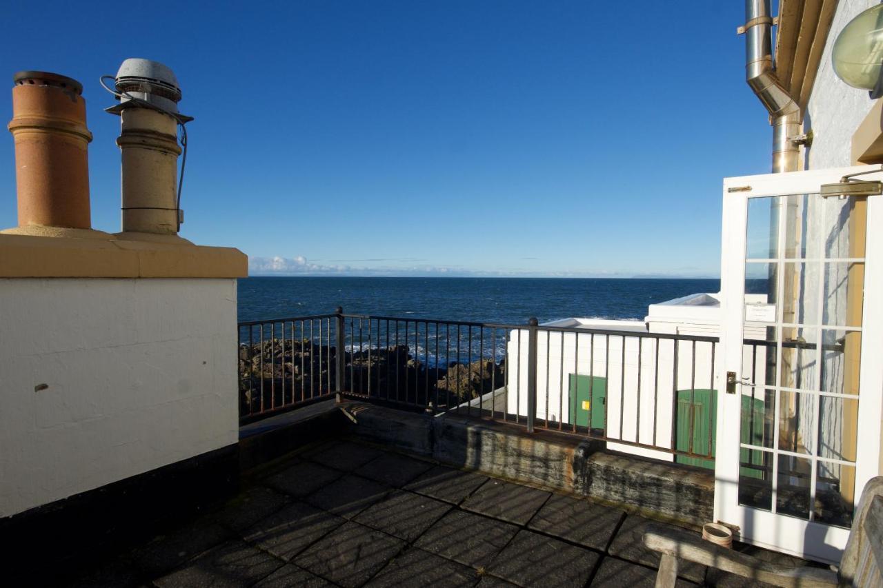Corsewall Lighthouse Hotel Kirkcolm Exterior photo